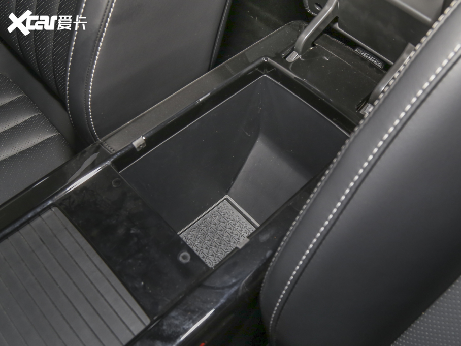 2023����߸U ��߸U-�� ����� 400 ��Ԫ�