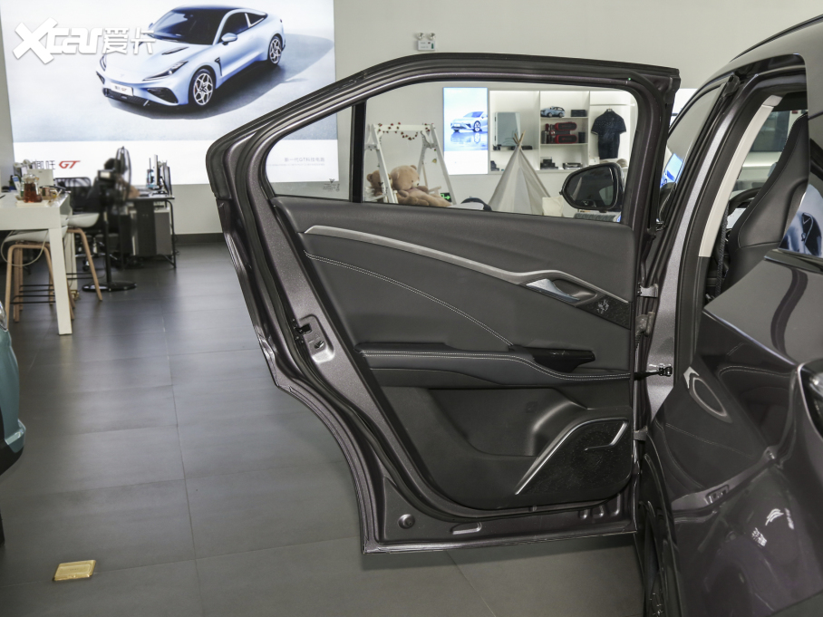 2023߸U ߸U-  400 Ԫ