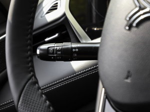 2023߸U- 500 U F п؅^