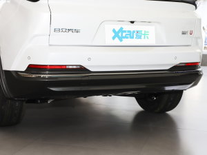 2023款哪吒U-Ⅱ 400 U秀版 磷酸铁锂 细节外观