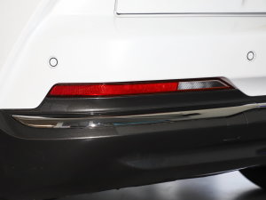 2023款哪吒U-Ⅱ 400 U秀版 磷酸铁锂 细节外观