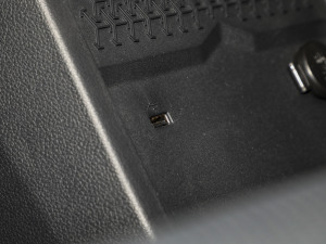 2023߸U-  400 Lite Ԫ п؅^