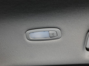 2023߸U-  500 U F п؅^