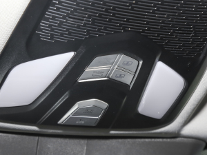 2023߸U-  400 Ԫ п؅^