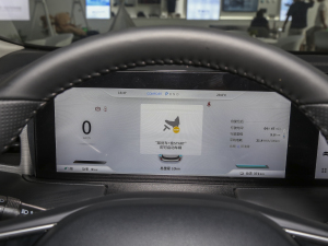 2023߸U-  400 Ԫ п؅^