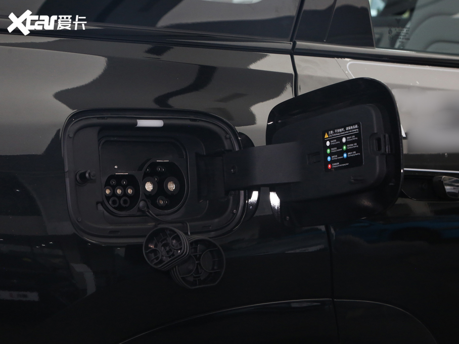 2024����߸L 220 �W���