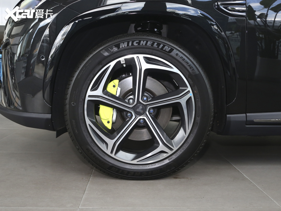 2024����߸L 220 �W���