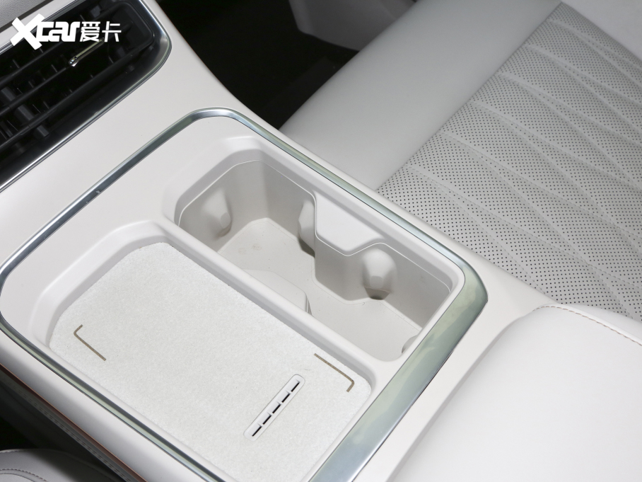 2024����߸L 220 �W���