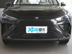 2024款220 闪充版 细节外观