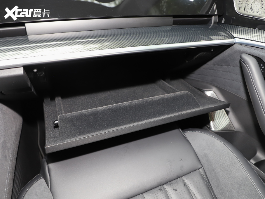 2024߸SCb 640 AWD Max