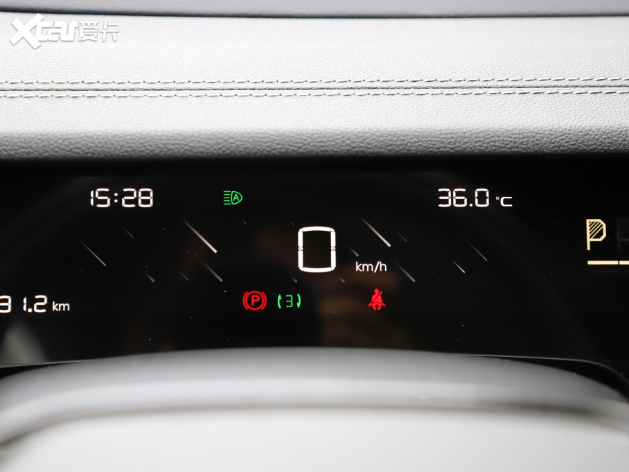 2024߸SCb 640 AWD Max