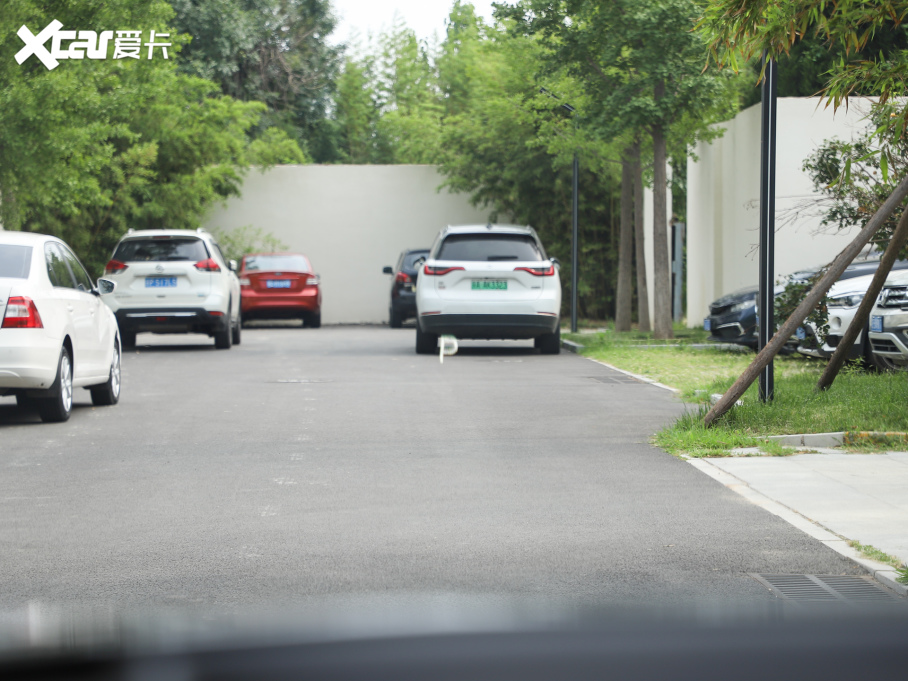 2024߸SCb 640 AWD Max