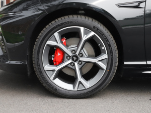 2024640 AWD Max ^