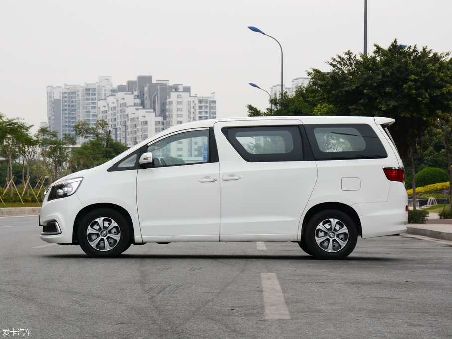 2018_(d)V8 2.0L ք(dng)