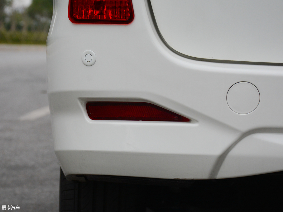 2018����_V8 2.0L �քӻ�����