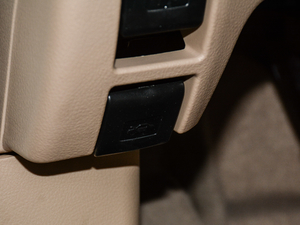 2018��2.0L �ք�(d��ng)������ ���g����