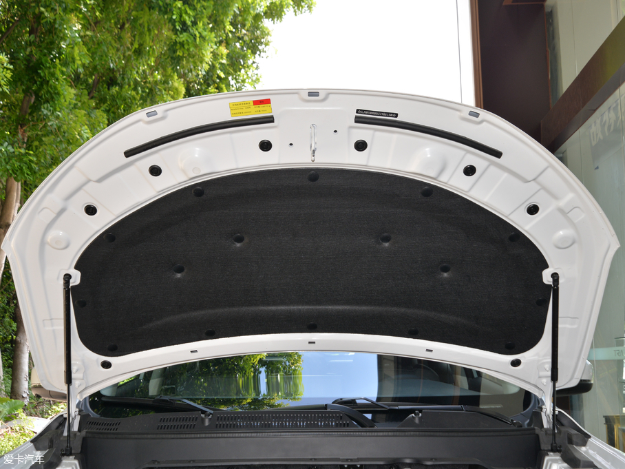 2018����RSEEK 5(ِ��5) 1.5T �Ԅ��I�ǰ�