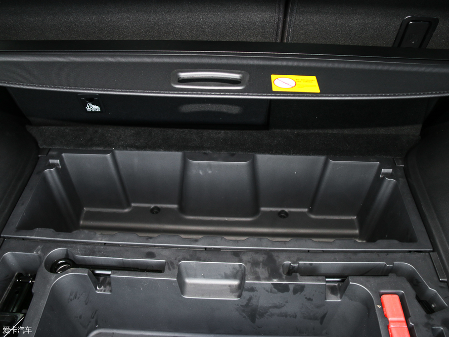 2018����RS70 1.5T �ԄӺ��A��