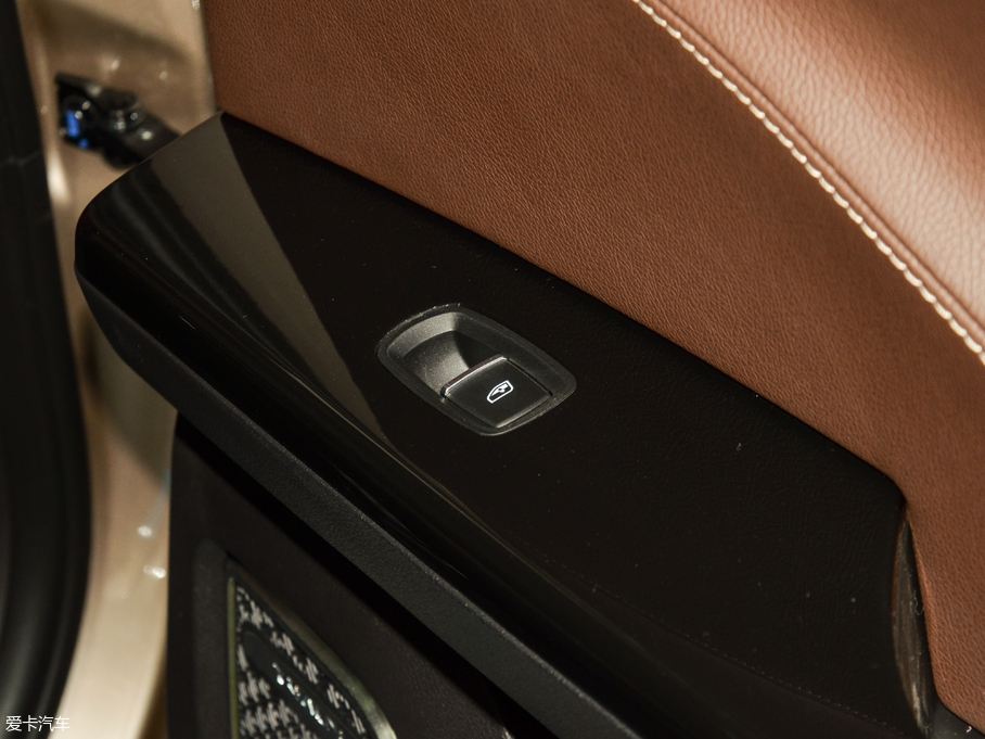 2018����RS70 1.5T �Ԅ����m��