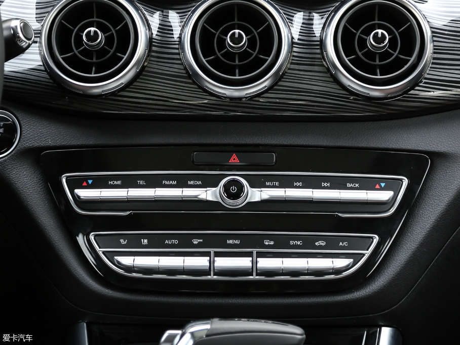 2018����RMEET 3(���D3) 1.5T CVT���A��