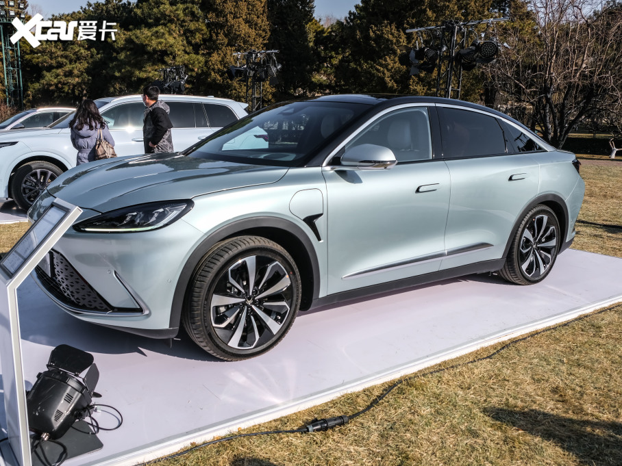 2021O S(ARCFOX S) ԇb܇