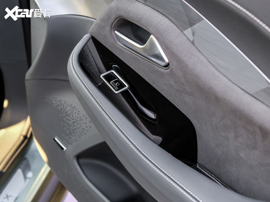 2021��O�� ������S(ARCFOX ��S) ԇ�b܇