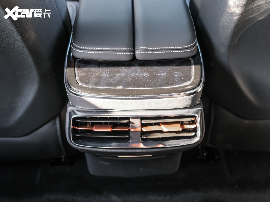 2021��O�� ������S(ARCFOX ��S) ԇ�b܇