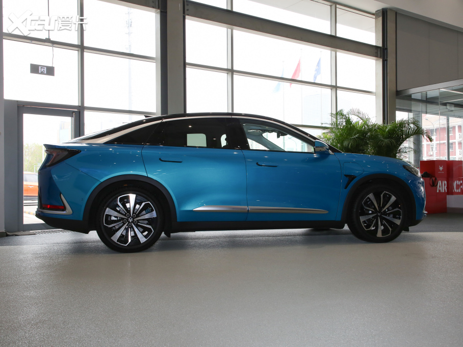 2021O S(ARCFOX S) 603H