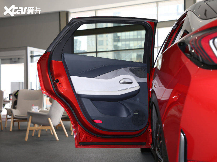 2021O S(ARCFOX S) 603H