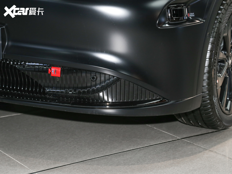 2022O S(ARCFOX S) HI A