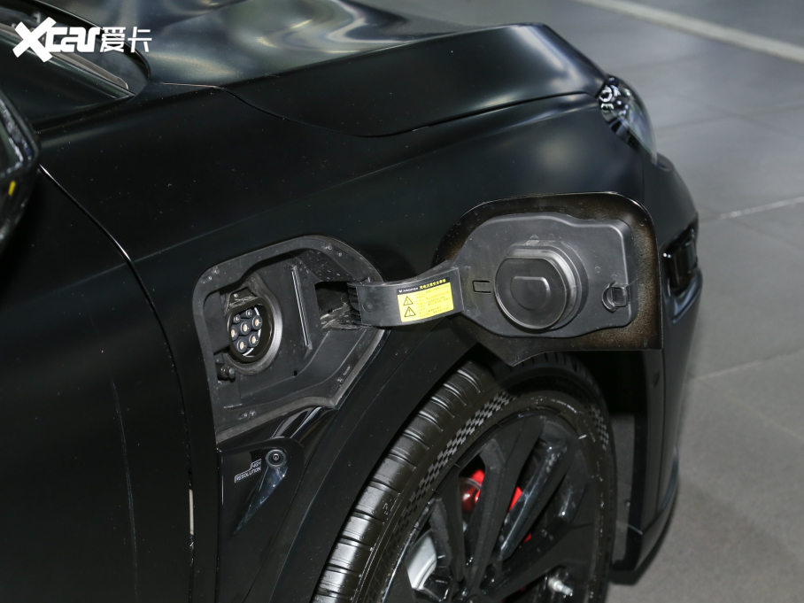 2022O S(ARCFOX S) HI A