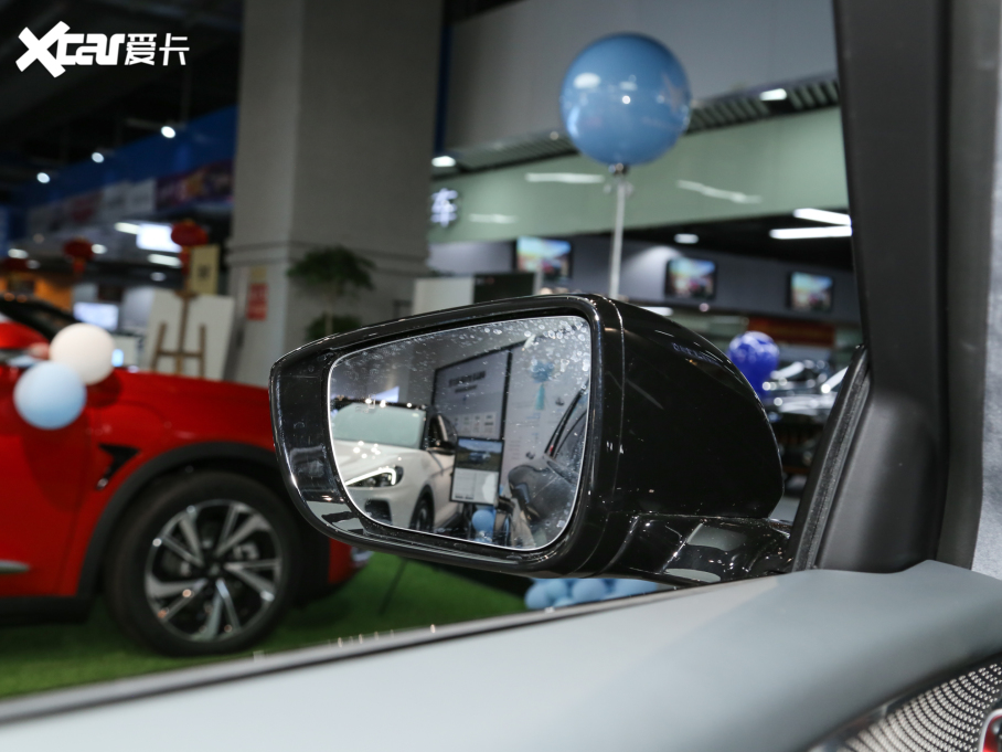 2022O S(ARCFOX S) HI A