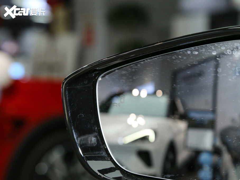 2022O S(ARCFOX S) HI A