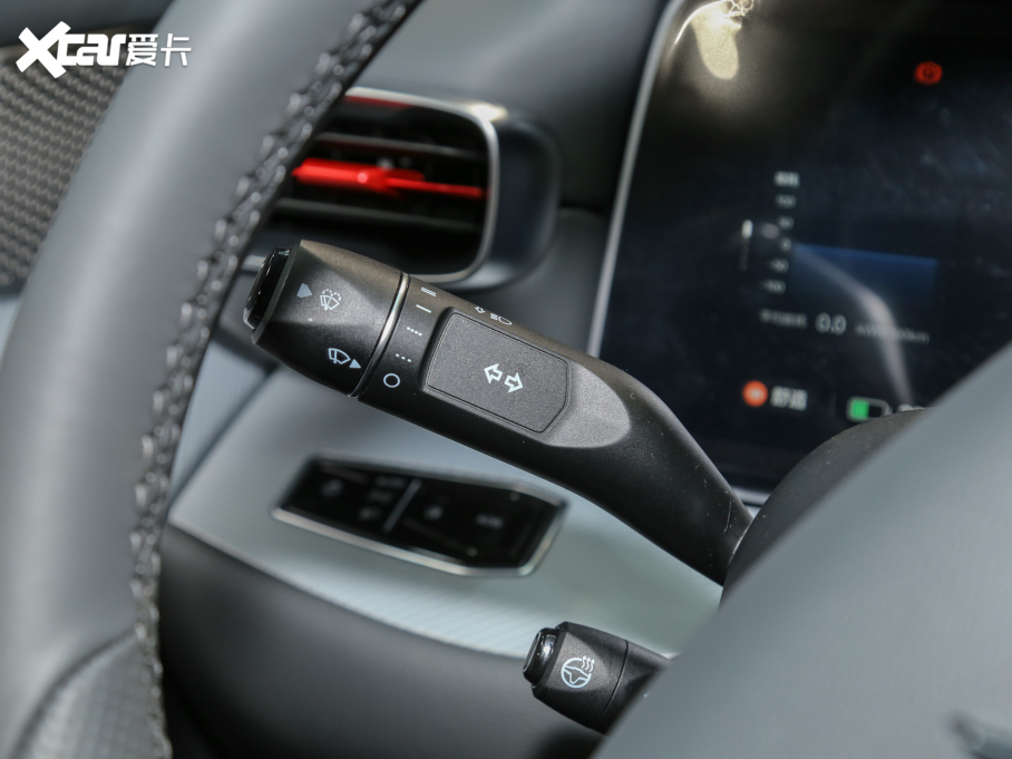 2022O S(ARCFOX S) HI A