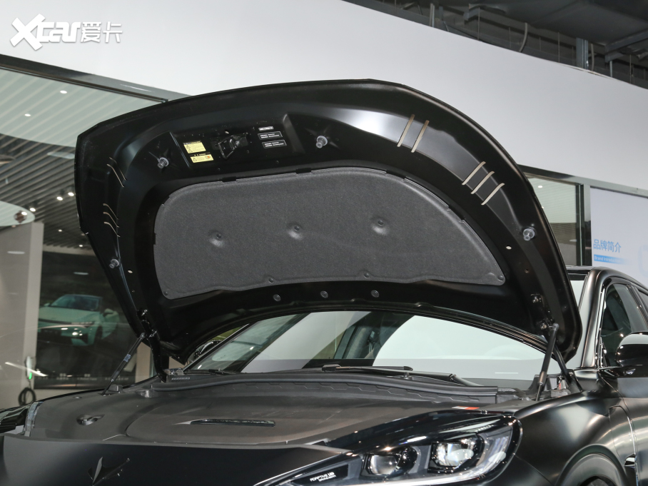 2022O S(ARCFOX S) HI A