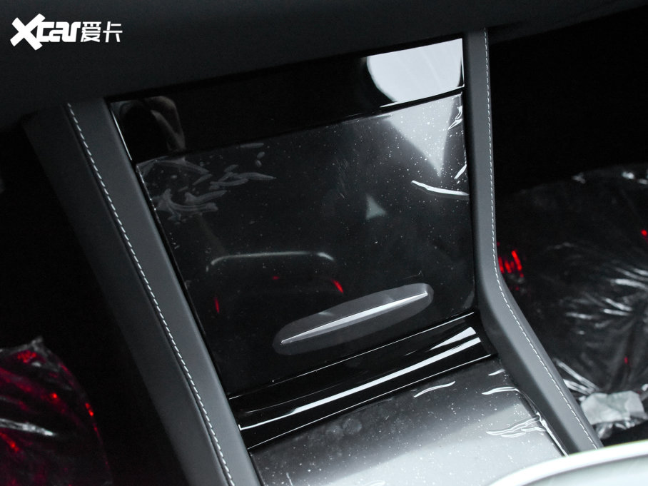 2022O S(ARCFOX S) 525S 175kW