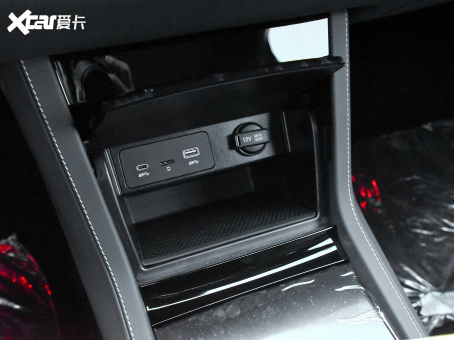 2022O S(ARCFOX S) 525S 175kW