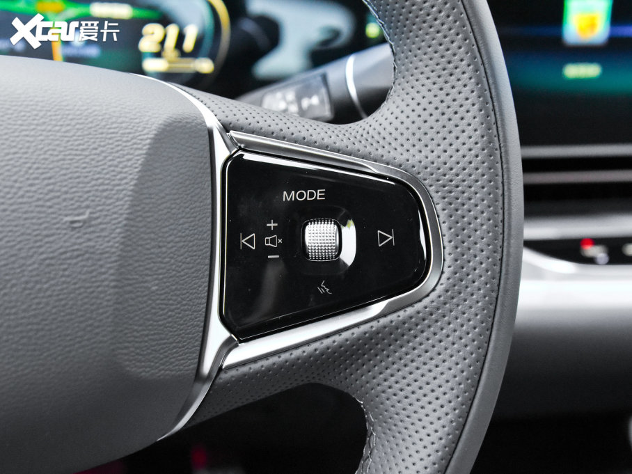 2022O S(ARCFOX S) 525S 175kW