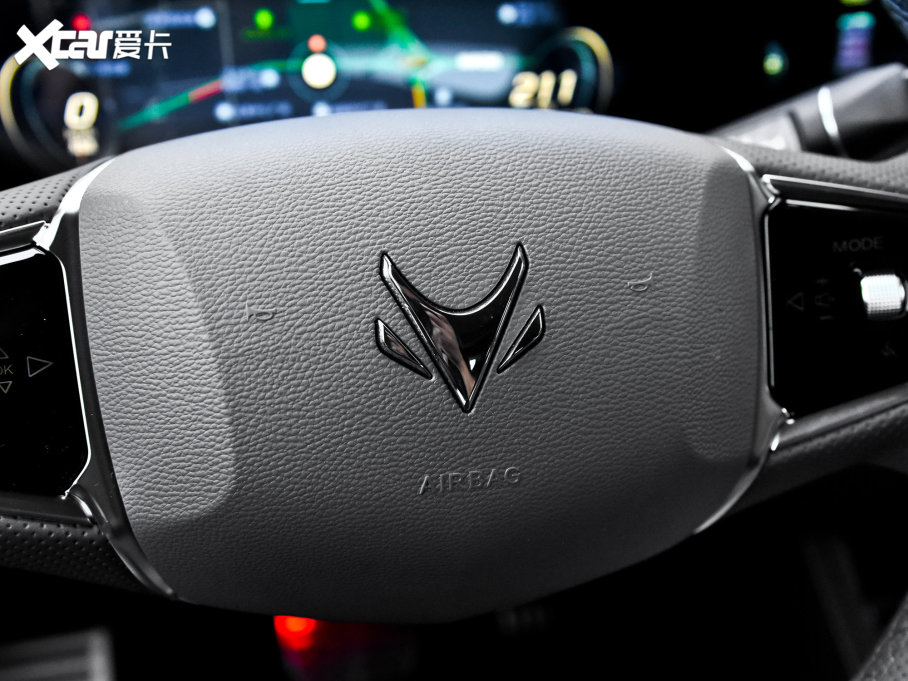 2022O S(ARCFOX S) 525S 175kW