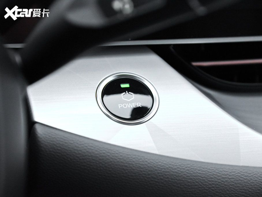 2022O S(ARCFOX S) 525S 175kW