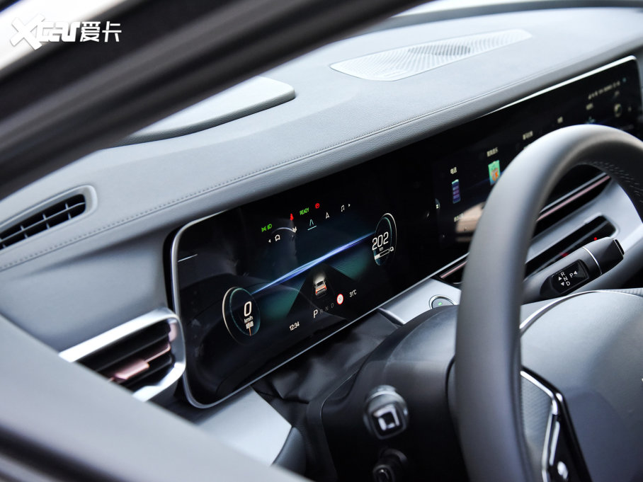 2022O S(ARCFOX S) 525S 175kW