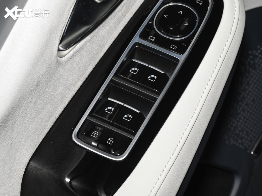 2021O S(ARCFOX S) 708S+ 175kW