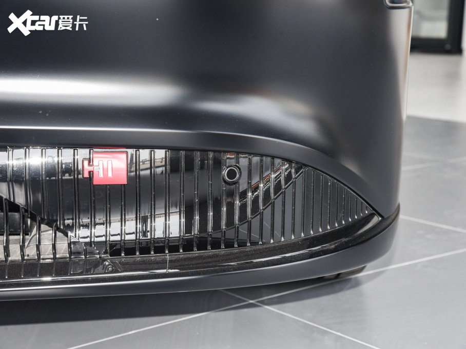 2022O S(ARCFOX S) HI M(jn)A