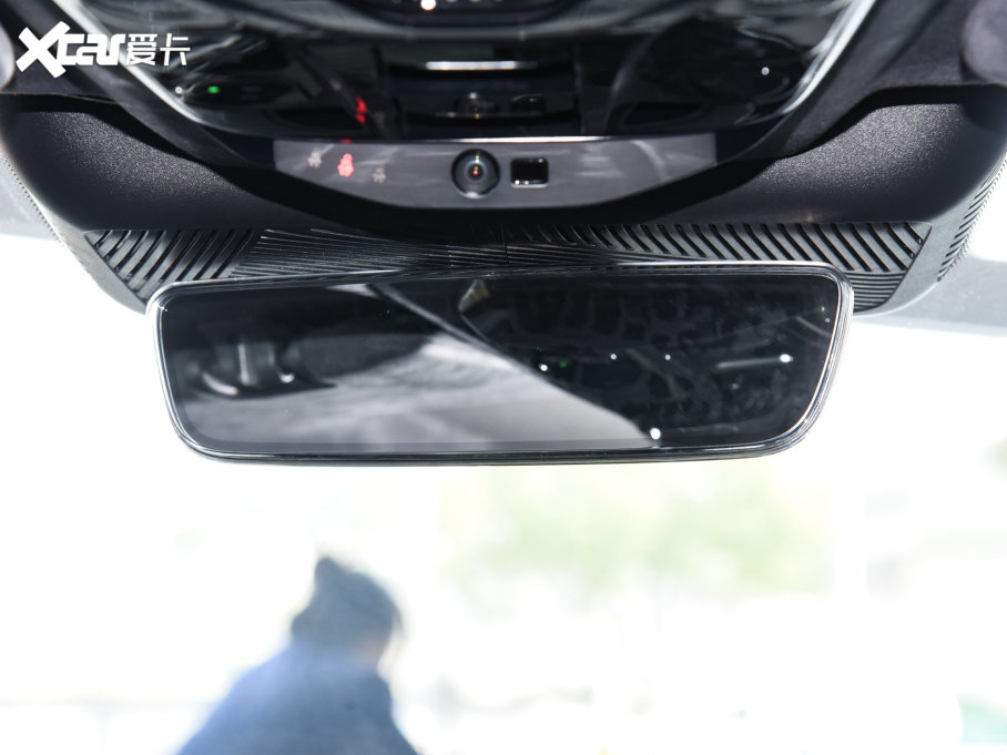 2022O S(ARCFOX S) HI MA