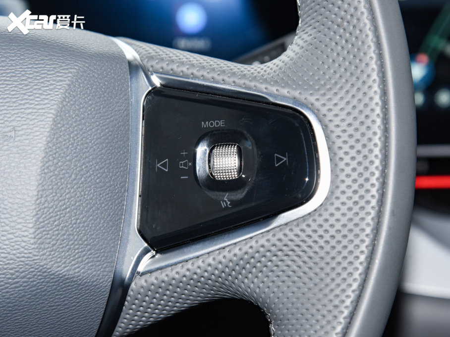 2022O S(ARCFOX S) HI M(jn)A