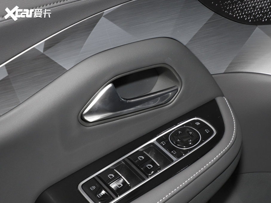 2022O S(ARCFOX S) 525S 160kW