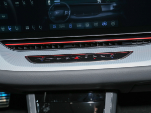 2022HI A {(dio){(dio)(ji)