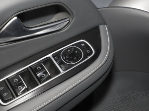 2022525S 160kW п؅^