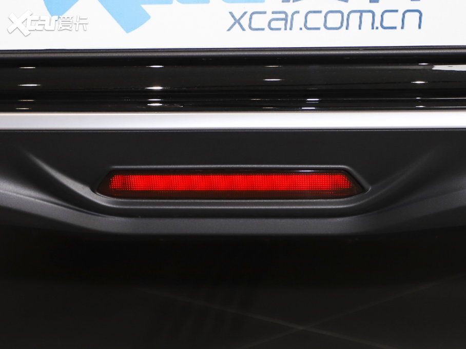 2022O T(ARCFOX T) 480S 175kW