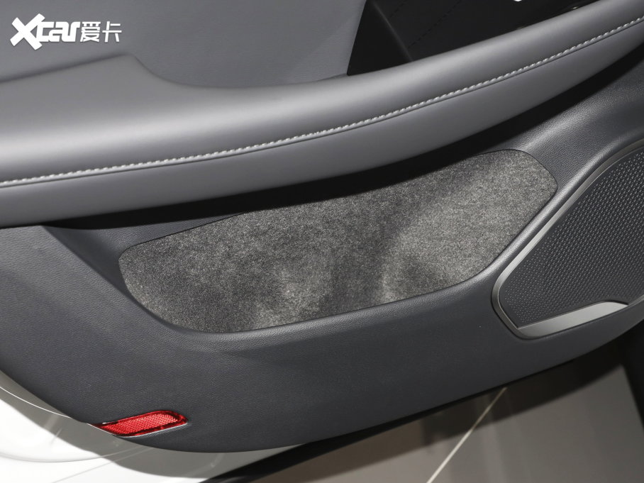 2022O T(ARCFOX T) 480S 175kW